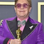 L-etat-de-sante-d-Elton-John-s-aggrave-il-annule-ses-deux-prochains-concerts