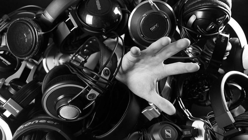 Listening Post | Steve Brown – (Jacky Brown)